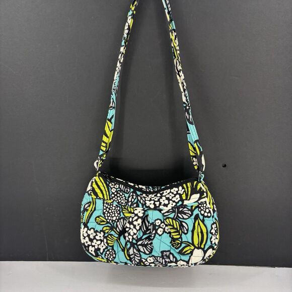 Vera Bradley Handbags - Vera Bradley Island Blooms Frannie Adjustable Crossbody Purse Retired 2012 RARE